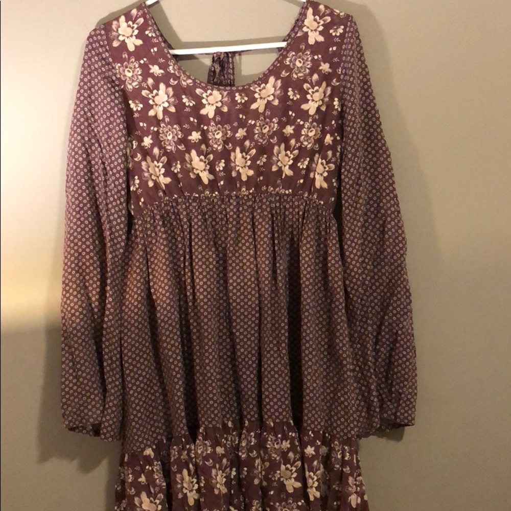 Floral flowy top